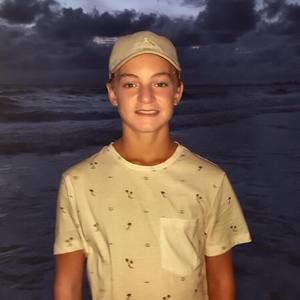 Meet your Posher, Eli